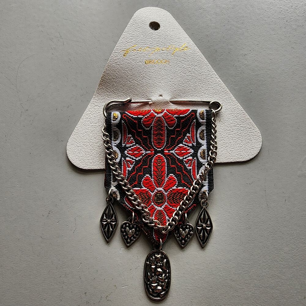Free People | NWT | Heirloom Brooch Red and Silver